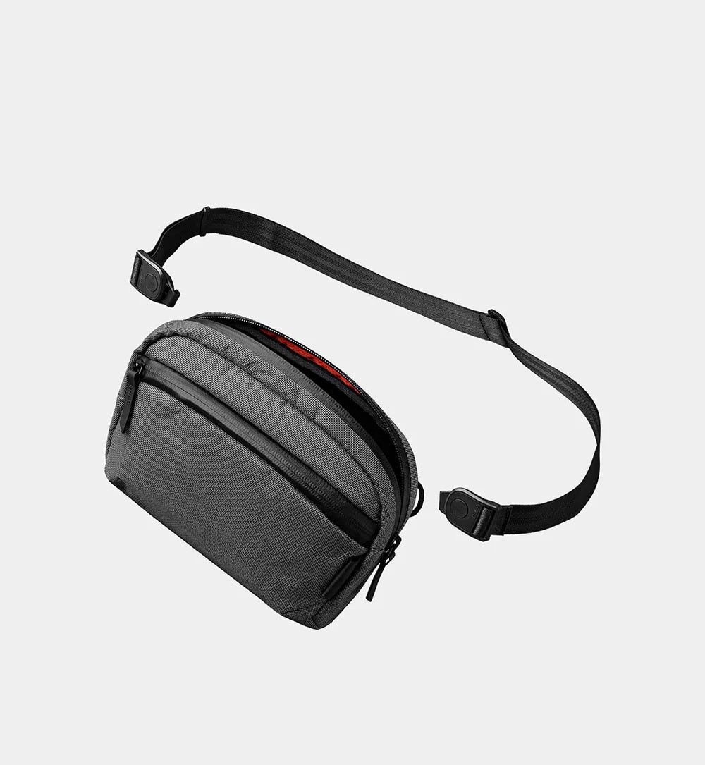 Alpaka Flight Sling 2L