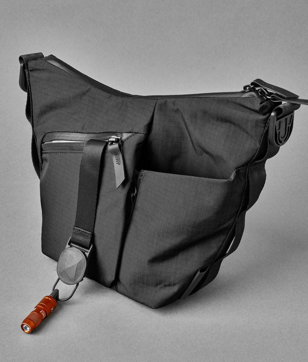 Alpaka Flow Satchel